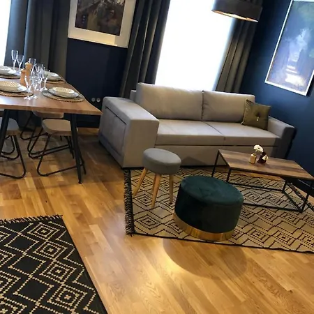 Les Mama Tissia * Lens